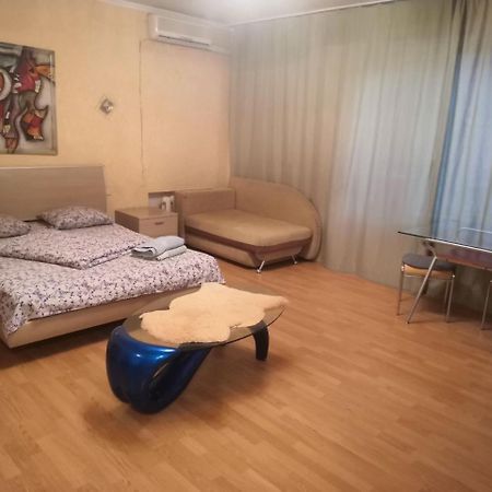 Apartment Triokhsviatytelskaya Street 3 Kiev Eksteriør billede