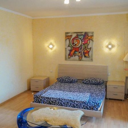 Apartment Triokhsviatytelskaya Street 3 Kiev Eksteriør billede