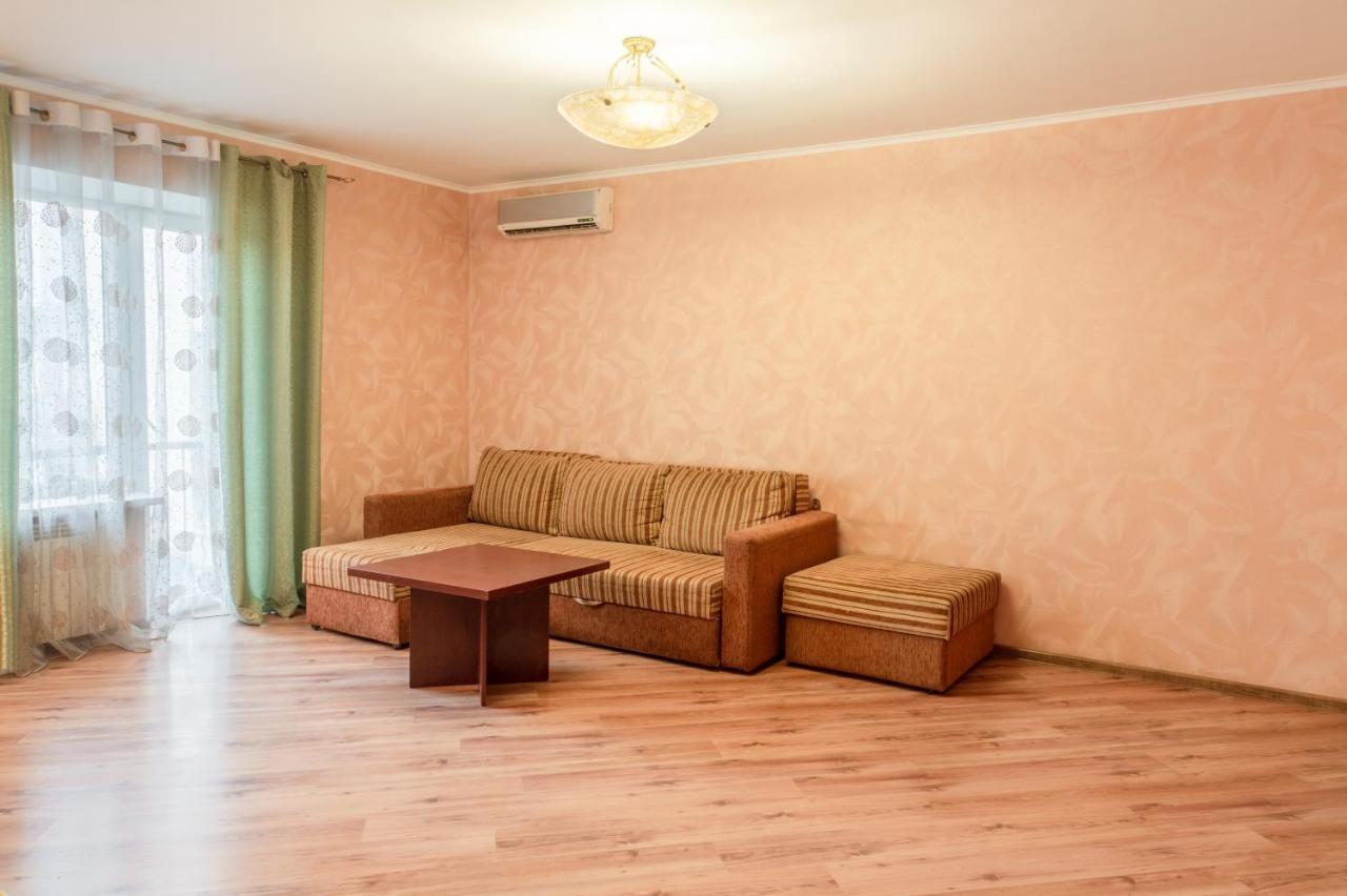Apartment Triokhsviatytelskaya Street 3 Kiev Eksteriør billede